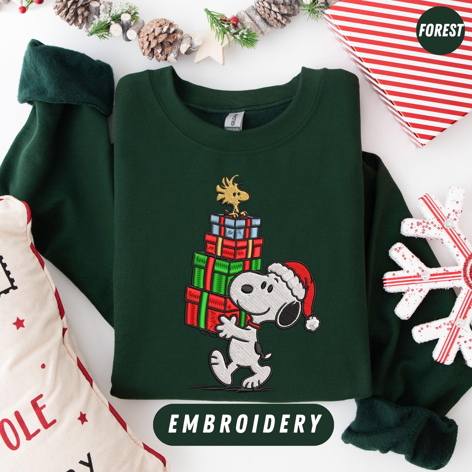 Embroidered Snoopy Christmas Sweatshirt: Holiday Festive Style