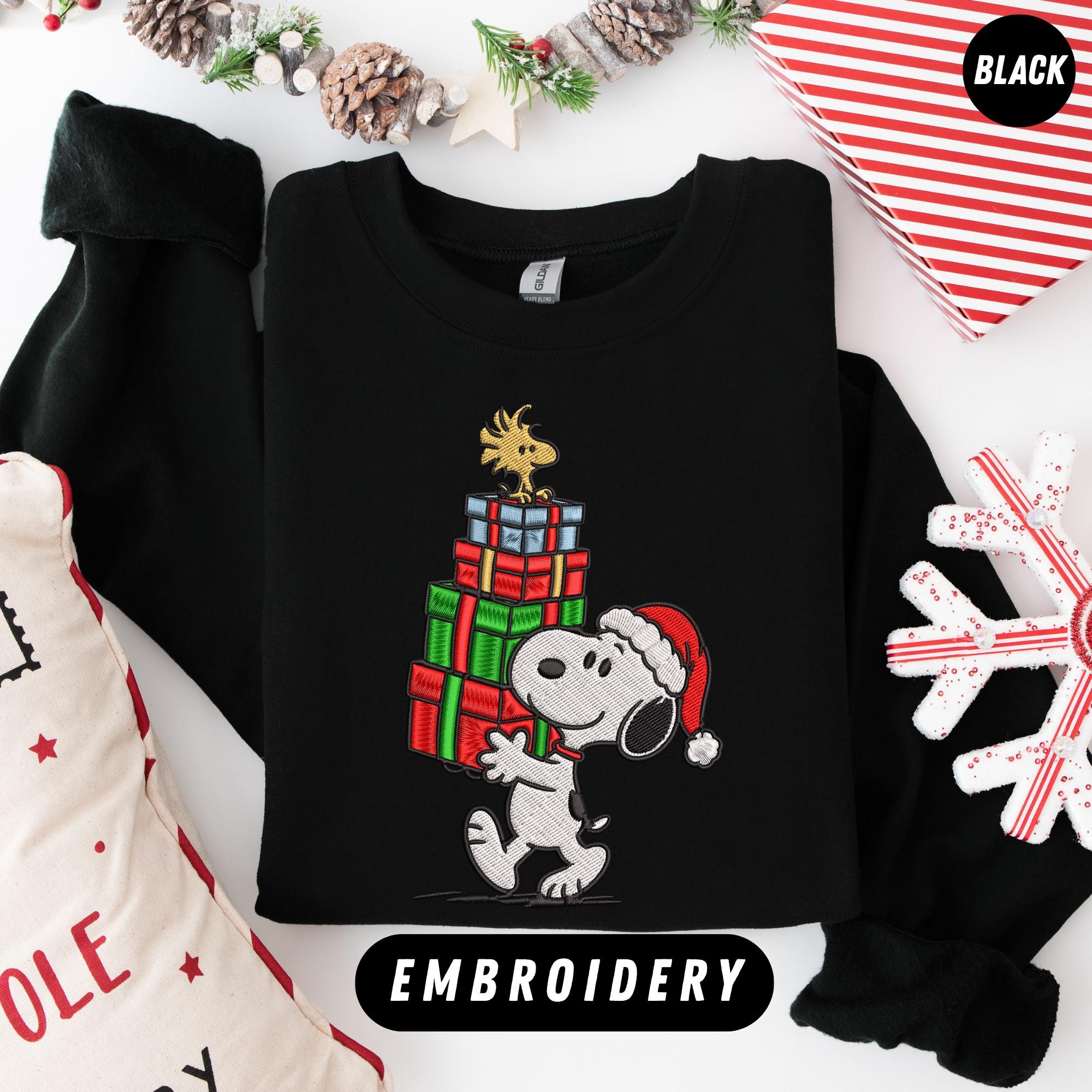 Embroidered Snoopy Christmas Sweatshirt: Holiday Festive Style