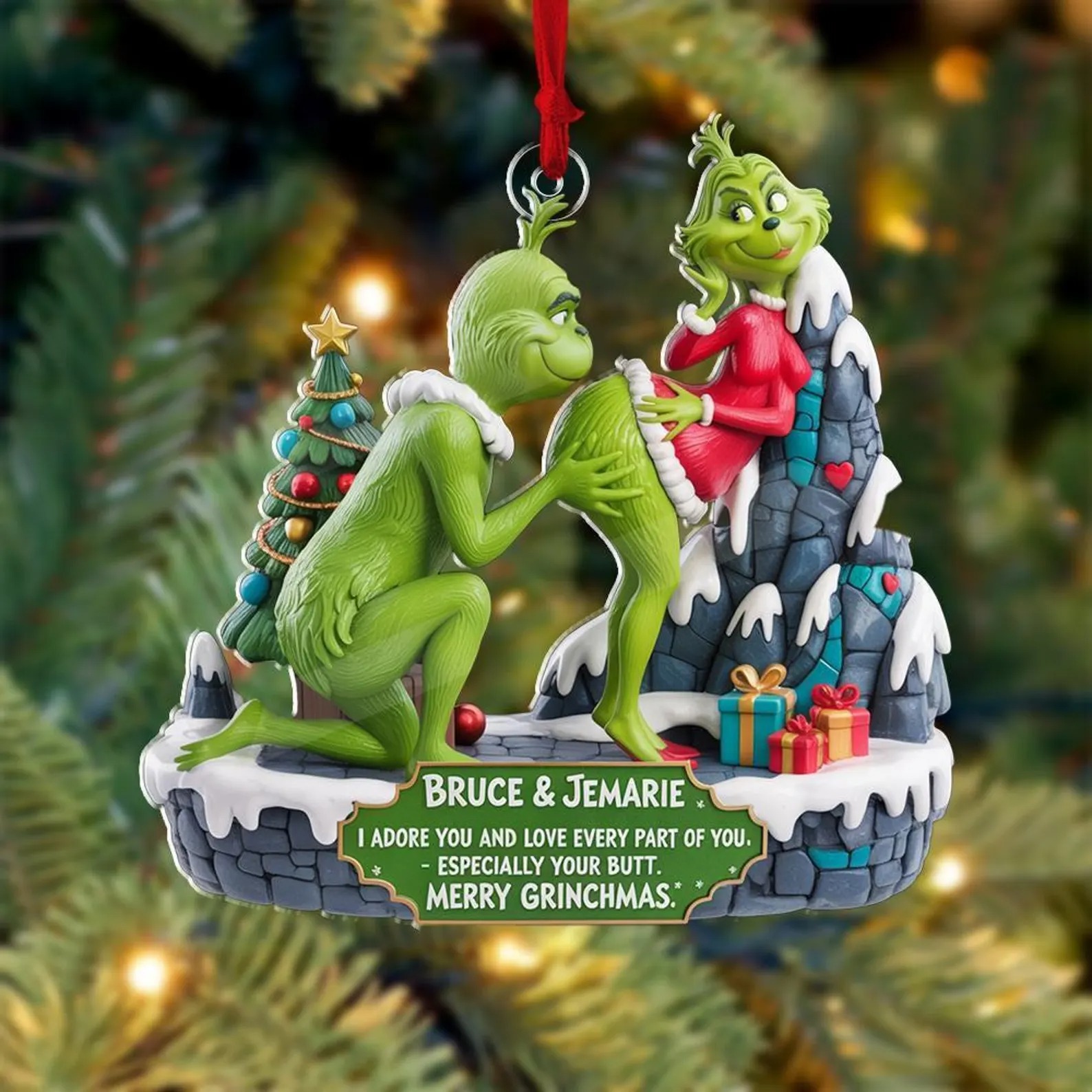 Personalized Grinch Couple Kissing Acrylic Ornament, Grinch Ornament, Couple Christmas Ornament, The Grinchmas Decor, Newly Wed Ornament