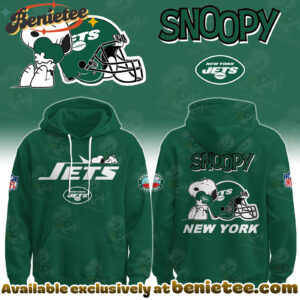 New York Jets x Snoopy Hoodie, Sweatshirt, T-shirt Limited Edition - Selling Out Fast