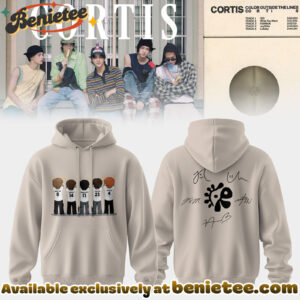 CORTIS COLOR OUTSIDE THE LINES Limited Edition Signature - Hoodie - Ver 6