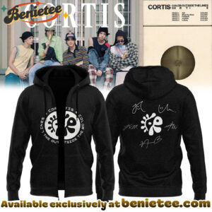 CORTIS COLOR OUTSIDE THE LINES Limited Edition Signature - Hoodie - Ver 21