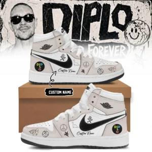 DIPLO ON TOUR FOREVER Signed Custom Air Force 1 & Jordan 1 Shoes [Batch 19]
